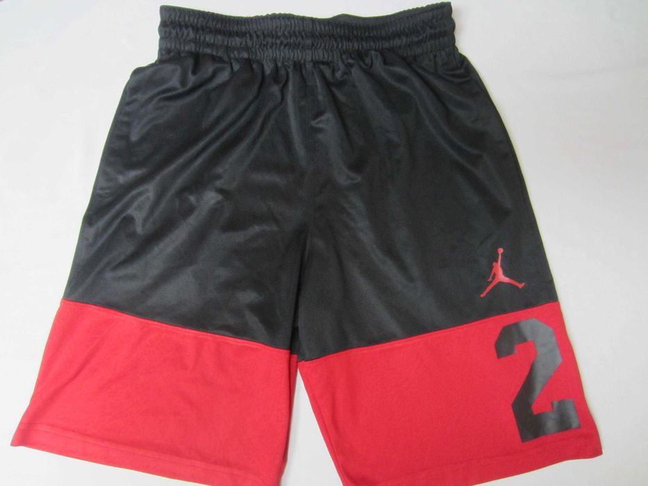Sort Jordan, masura S, Nike Dri Fit, 2 buzunare laterale,stare f. buna