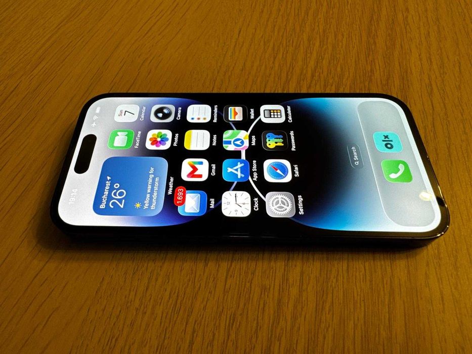 Apple iPhone 14 Pro 128 GB, intr-o stare foarte buna, fara zgarieturi, liber de retea