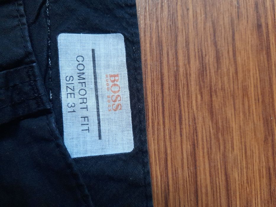 BOSS тениска и панталонки S- M размер.