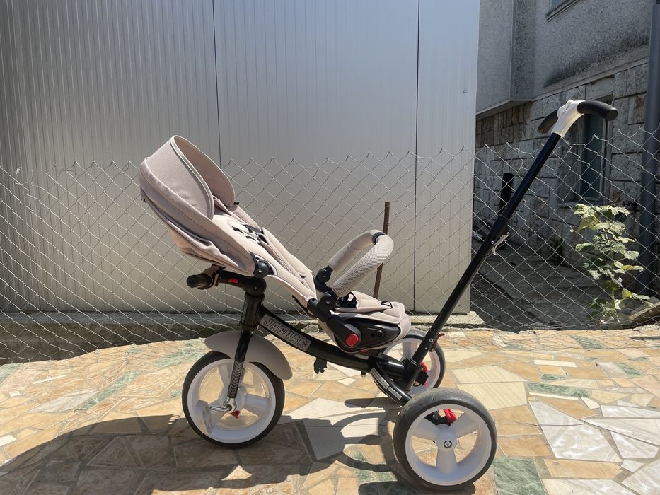 Триколка Lorelli - Jaguar, с въздушни гуми, Ivory