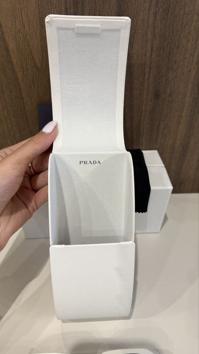 Prada слънчеви очила