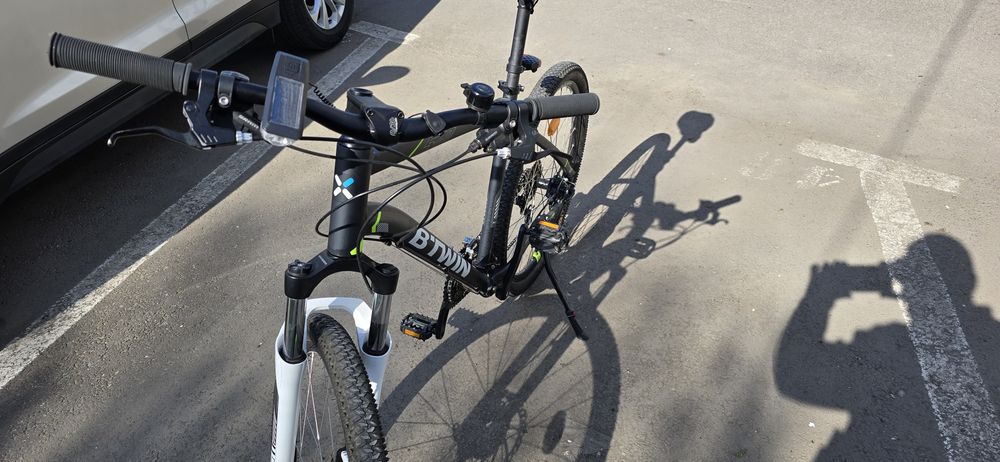 De vănzare -> Bicicletă Mountain Bike B-TWIN Rider 520