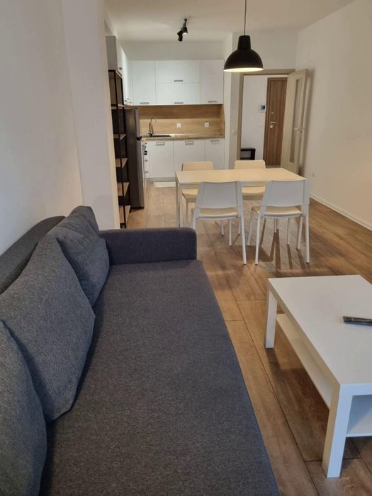 Дава се под наем Двустаен апартамент в София, Зона Б-18 - 89 кв.м за 699 € - Снимка #1