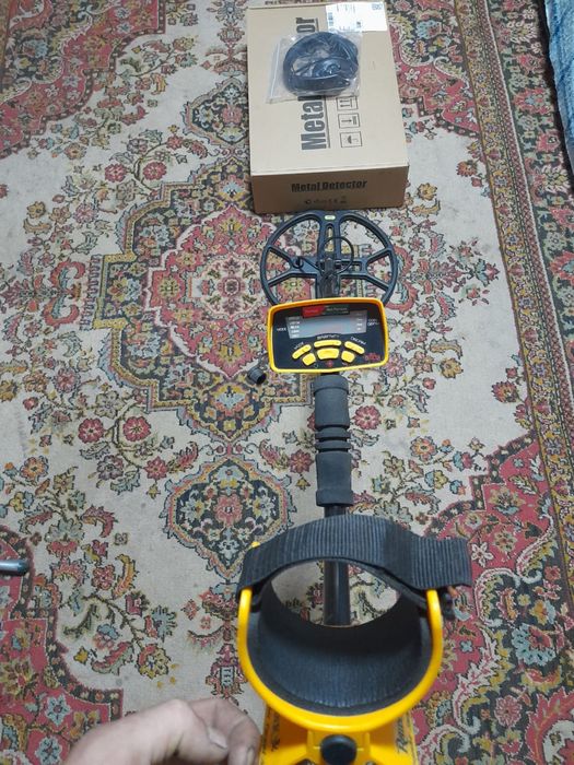 Срочно продам Металлоискатель