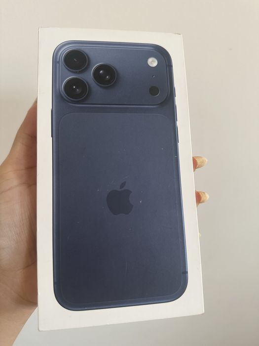 Iphone 17promax 256