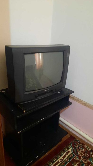 Daewoo televizor sotiladi pastavkasi bilan