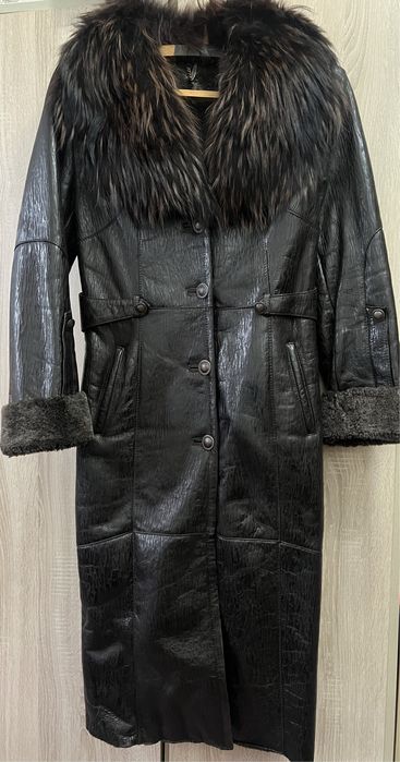 Продам дубленку.