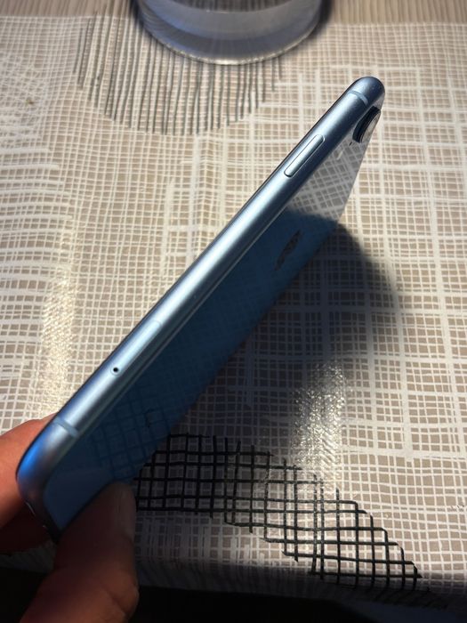 iPhone XR Перфектен