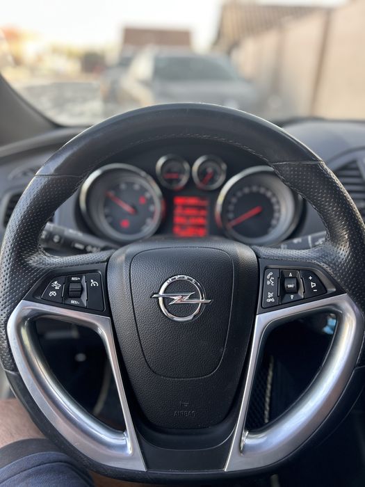 Opel insignia 2.0cdti