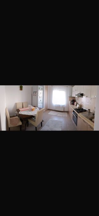 Apartament cu doua camere de inchiriat