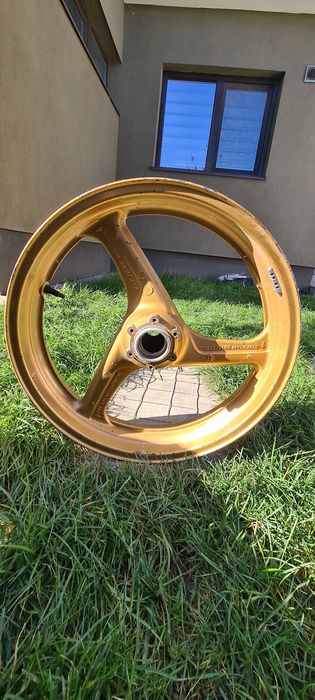 Roata janta față  Honda CBR 1100xx dreapta