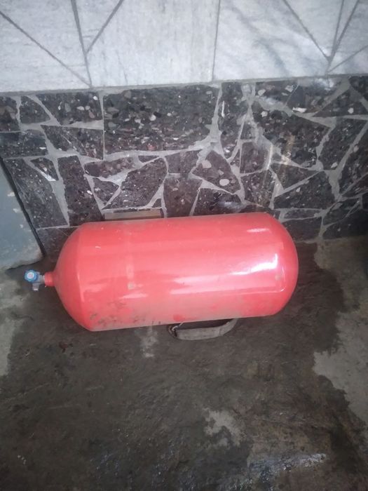 Продаётся газ балон