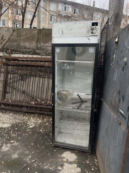 холодильник для напиток.