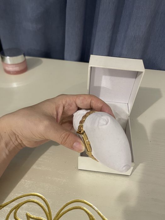 Продам Часы для прекрасного пола