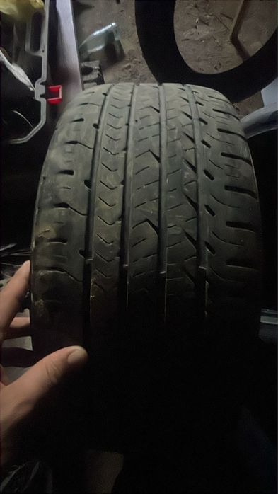 Шины 215/55/r17 4штук