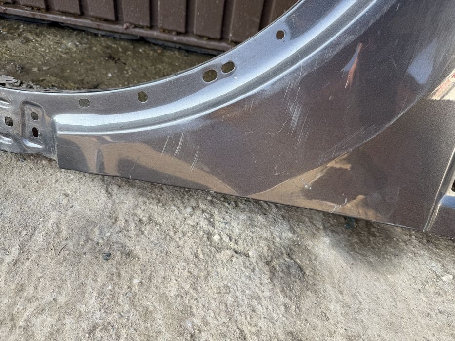 Aripa stanga fata Ford Kuga