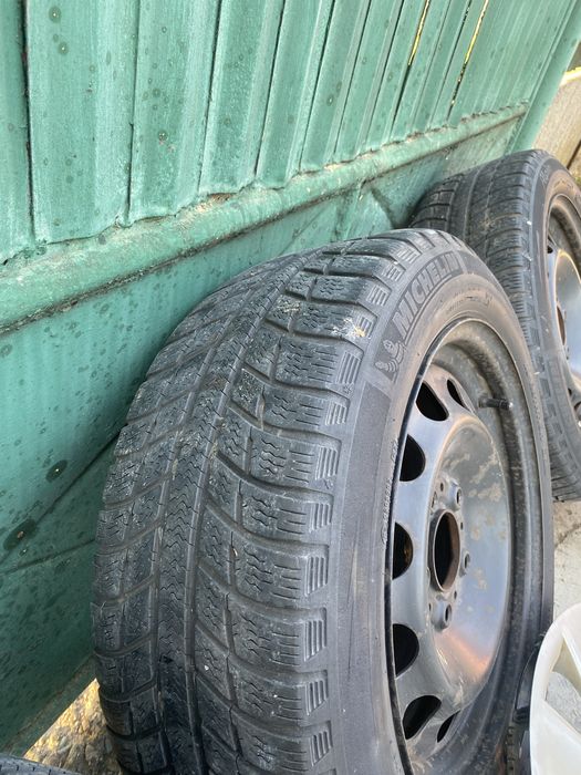 4x roti 195 55 R16 5x120 ET47 BMW + Capace originale