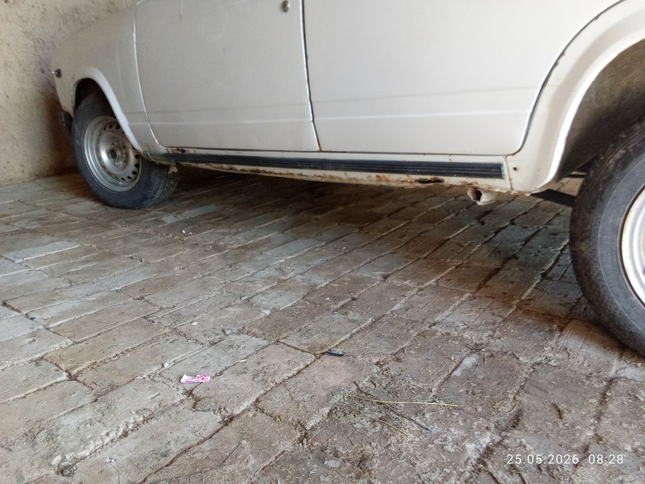 Vaz 21 07 mashina