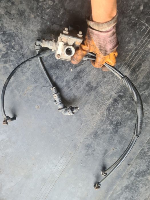 Продам запчасти Ивеко Карго