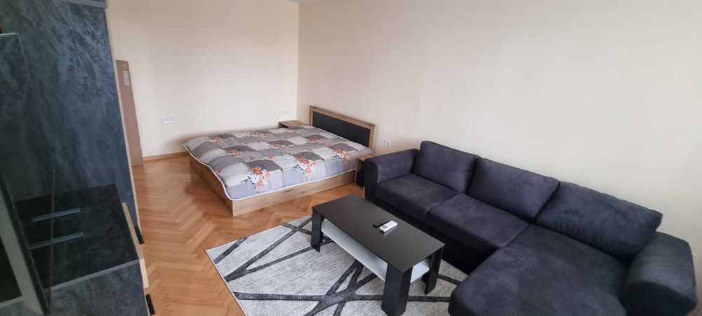 Дава се под наем Едностаен апартамент в Плевен, 9-ти квартал - 55 кв.м за 357 € - Снимка #6