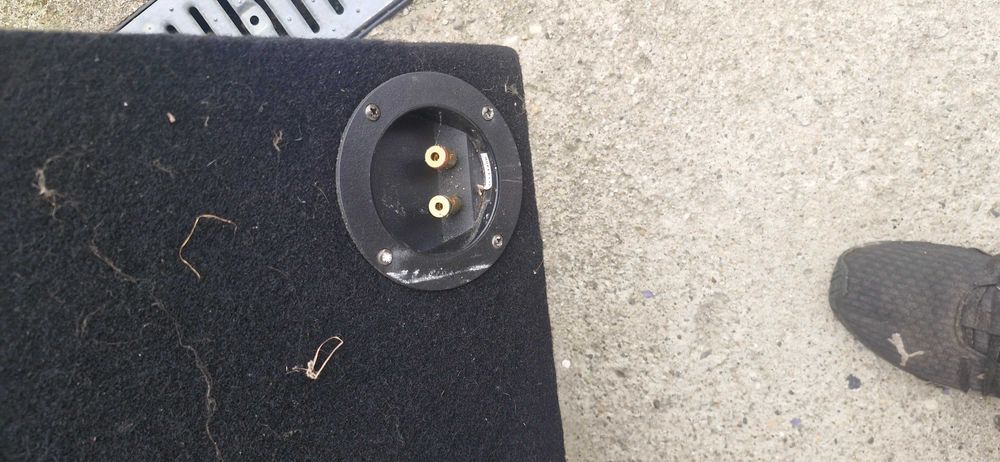 Subwoofer + statie auto