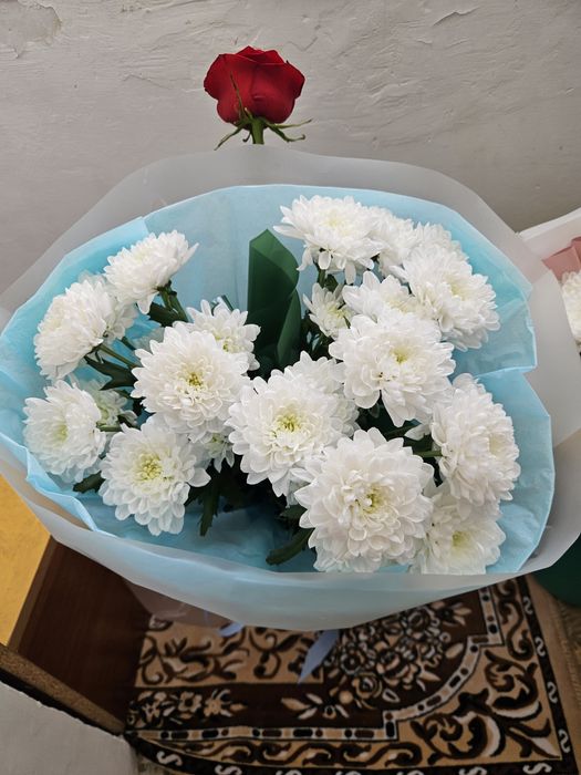 Большой букет свежий