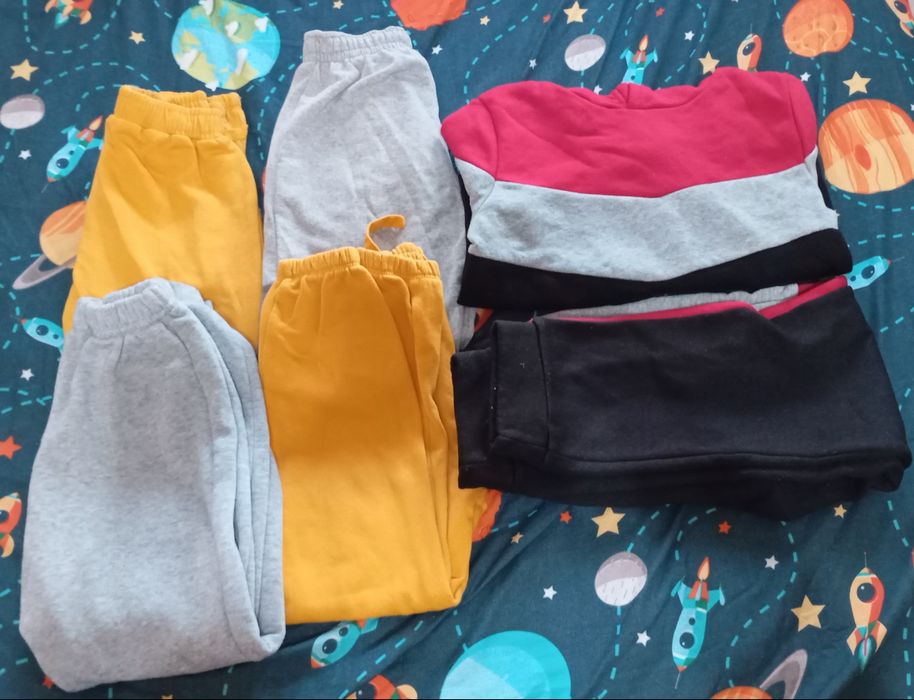 Дрехи за момче на символична цена размери 122-128см