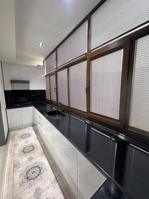 Продаётся 3х комнатная студия квартира по адресу Рудакий