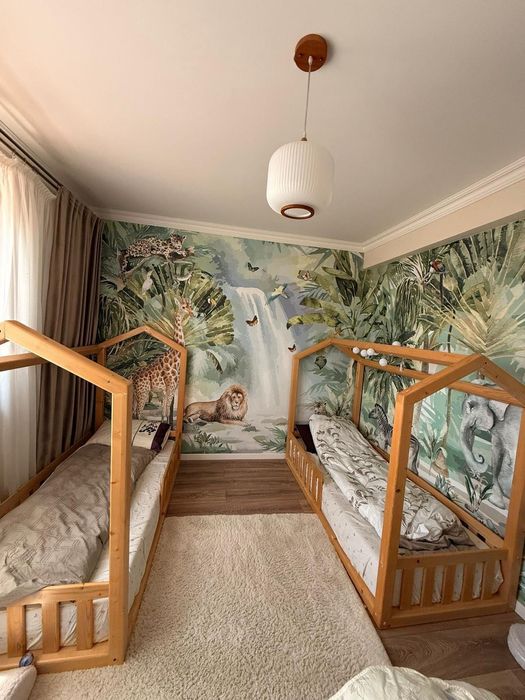 Pătuț Montessori tip căsuță din lemn – stare impecabilă