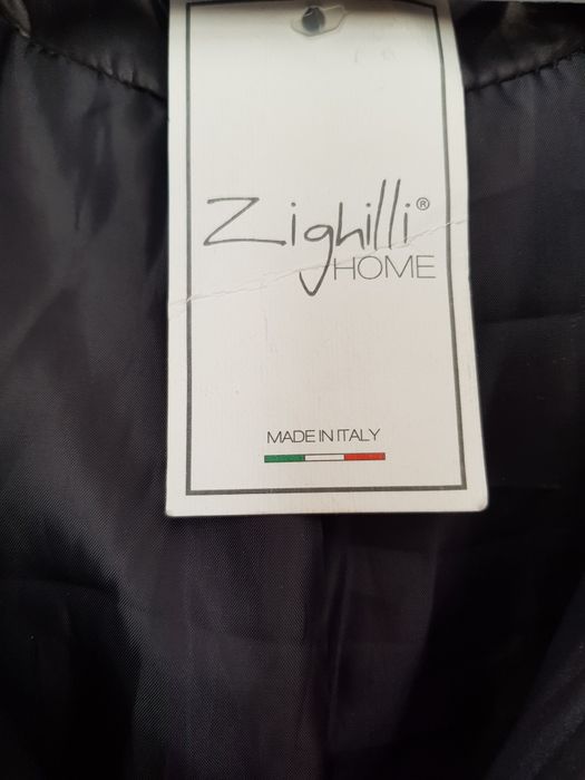 Продам женскую куртку. Весна