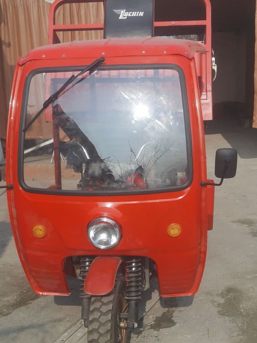 Лочин муравей сотилади