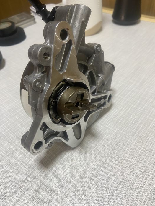 Pompa Vaccum Ford Mondeo MK5 2.0