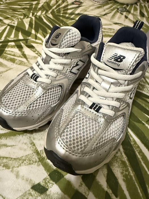 Продам кроссовки New Balance