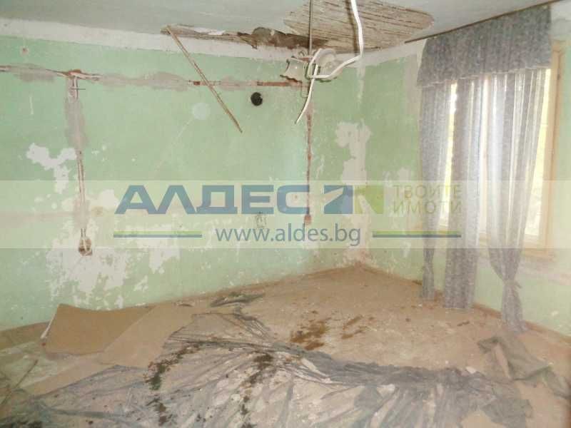 Продава се Къща в с. Виноградец, Област Пазарджик - 112 кв.м за 447 €/кв.м - Снимка #5