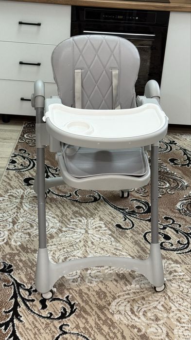 Детски стульчик для кормления
