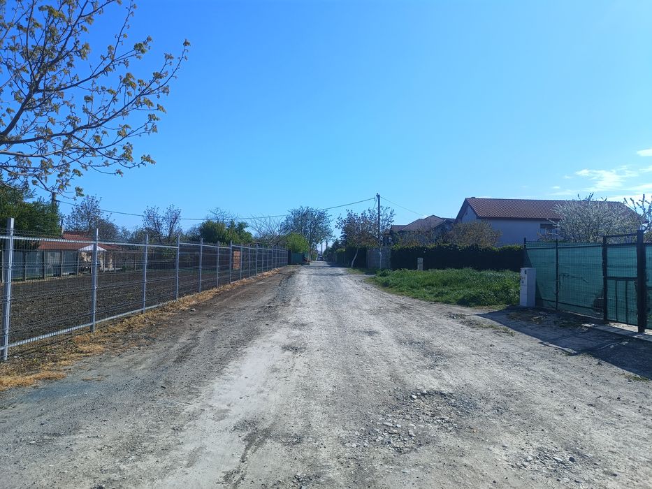 Teren Str Munteniei Gaze, curent,apa, canal in fața!