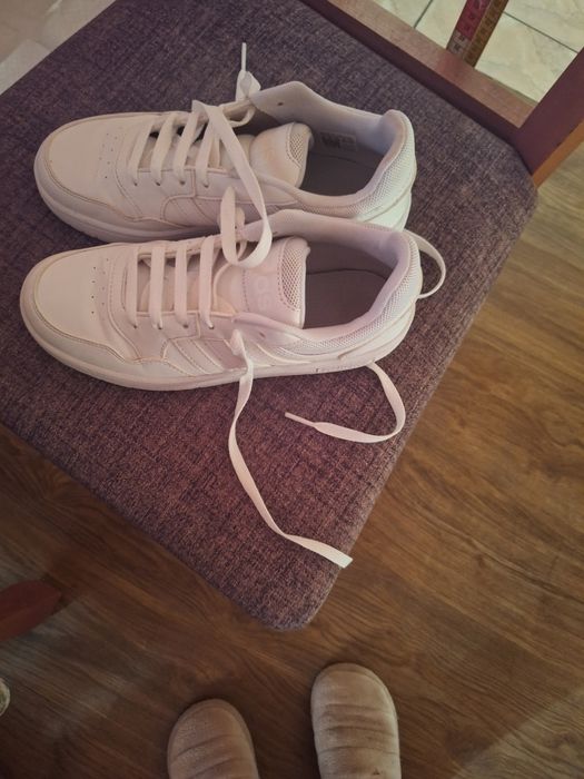 Кецове Адидас 36 номер