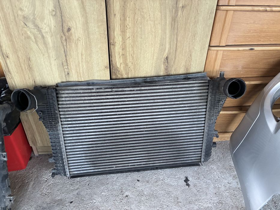 Интеркулер за сеат