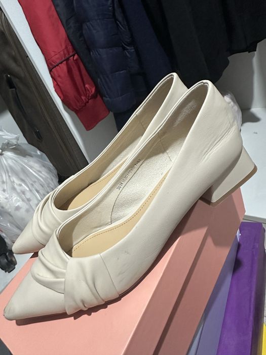 Женские нежные балетки