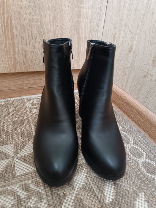 Ботильоны не ношеные