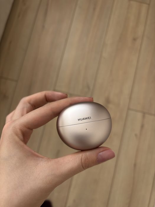 Huawei free clips