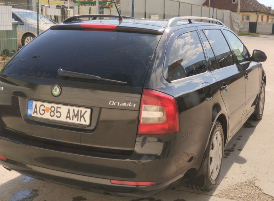 SKODA Octavia 2011 — imagine 4