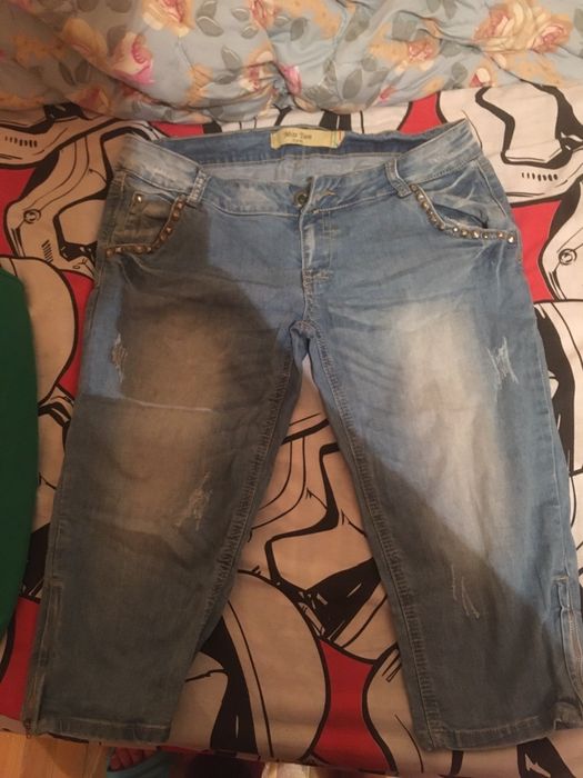 Blugi scurti 3 sferturi L tinte buzunare