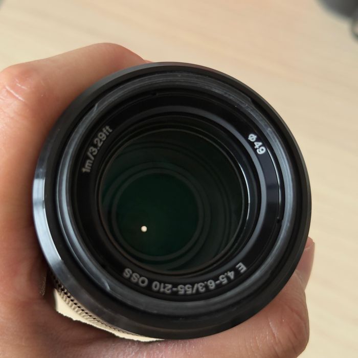 Sony 55-210/ f 4.5-6.3