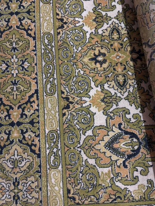 Ковер качественный не тонкий 3м ×2м