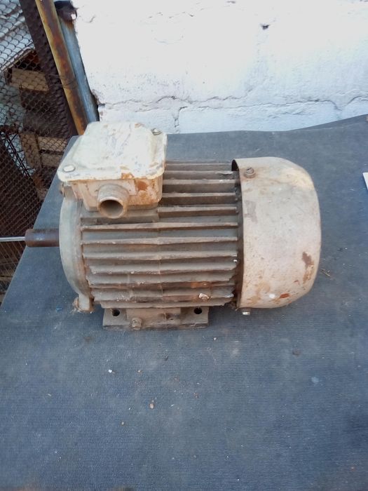 Двигатель асинхронный.