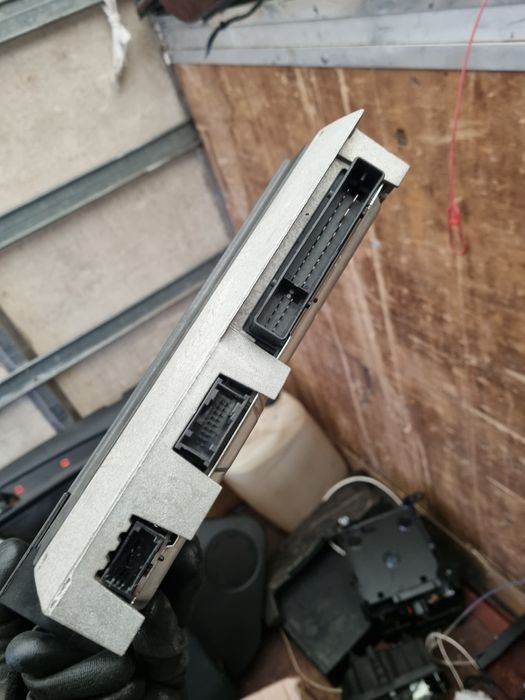 Усилвател  Bose Босе за Ауди А6 Ц6 4Ф 2007г