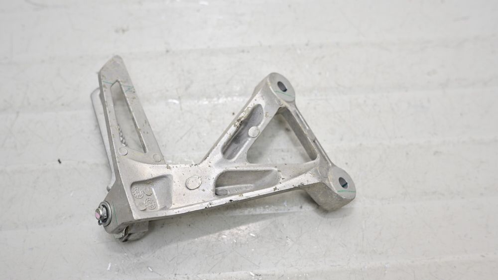 Suport Scarita Pasager Spate Stanga CBR500R 2021 - 2023