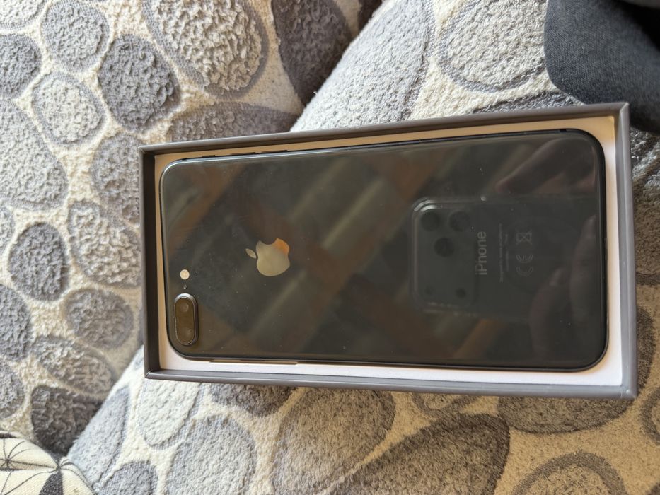 iphone 8 plus ..