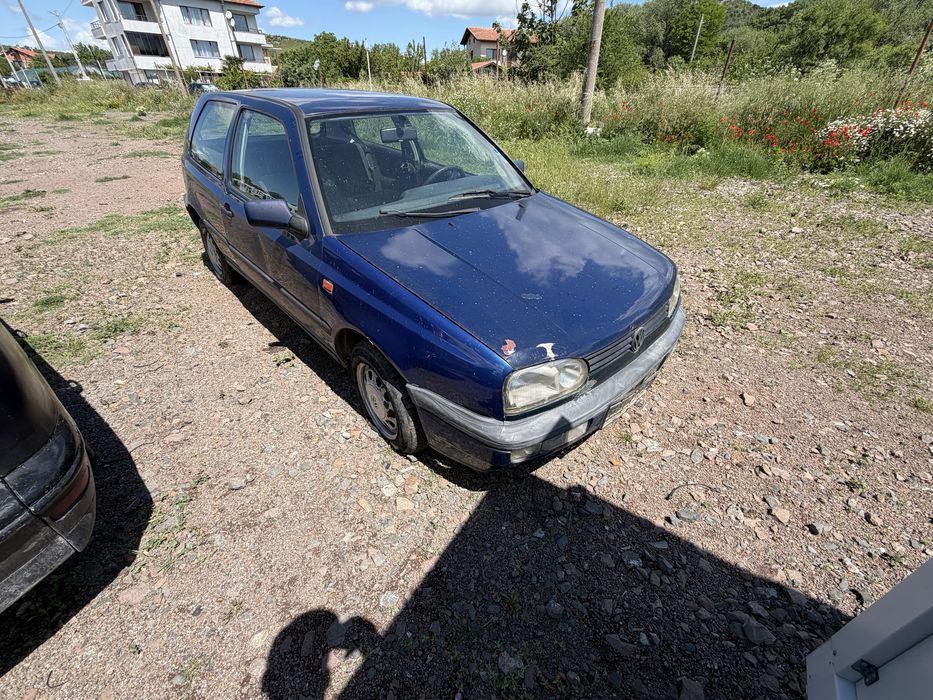 НА ЧАСТИ VW GOLF 3 1.8 ABS (90 к.с.). БЕНЗИН, 1992 г